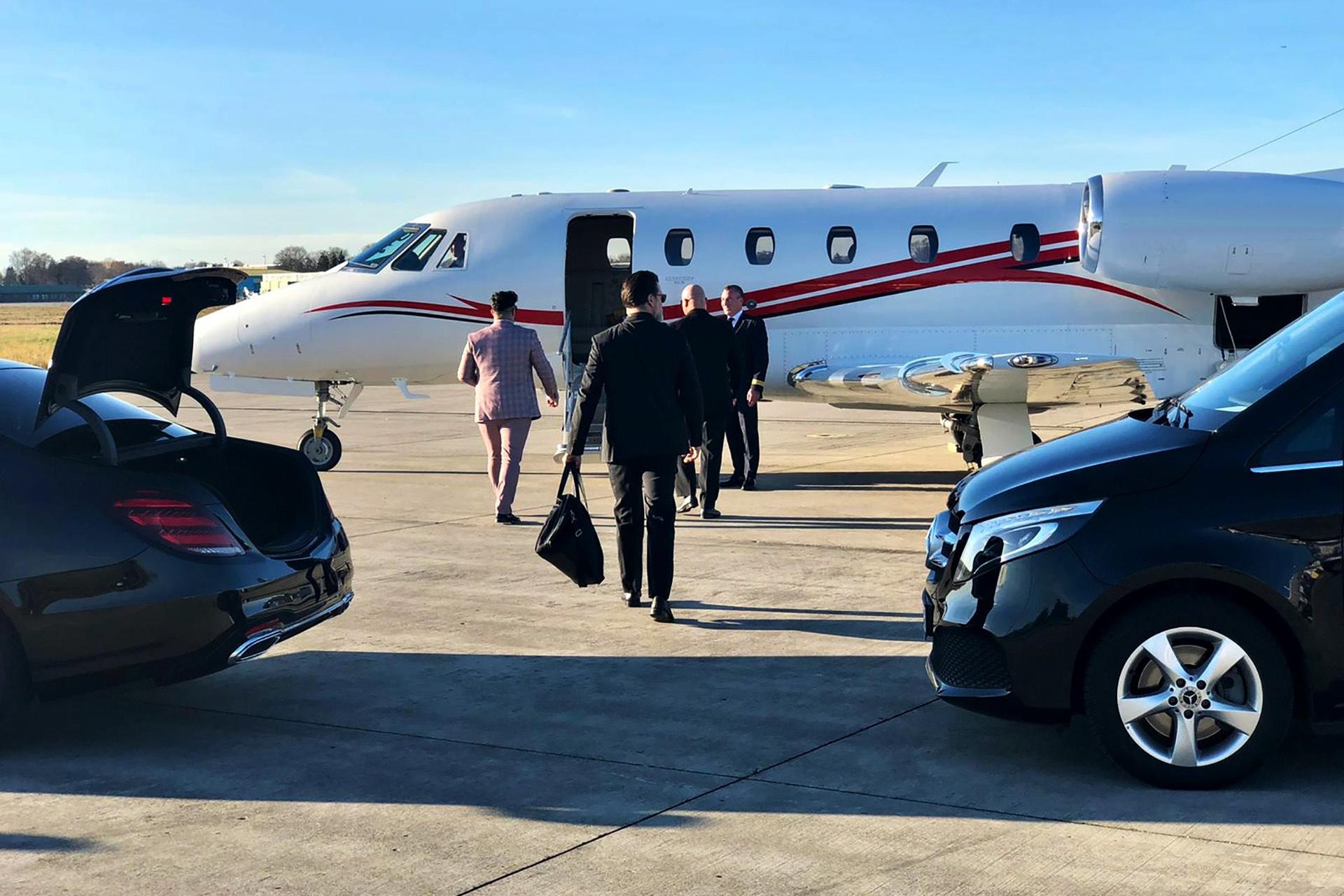 Limo Chauffeur Service in Frankfurt