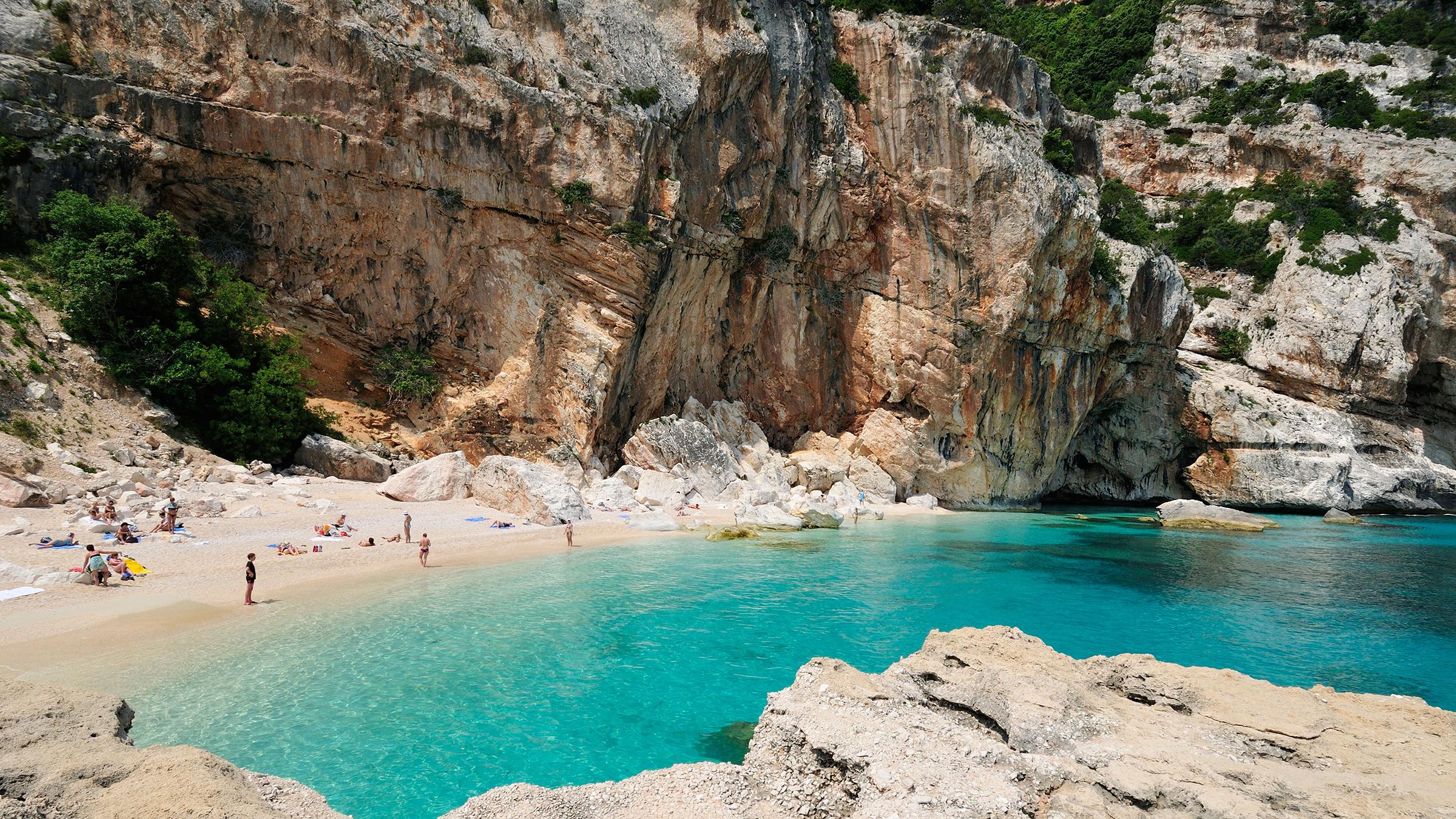 Limo & Chauffeur Service in Sardinia, Italy