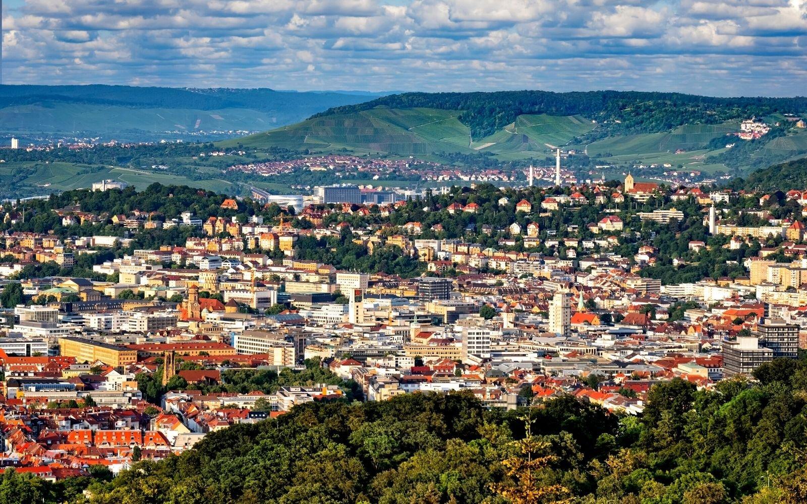 Limo & Chauffeured Service in Stuttgart