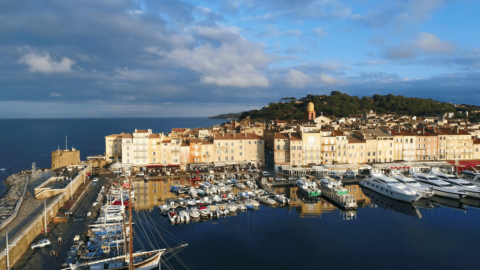 Limo Chauffeur Service in Saint-Tropez
