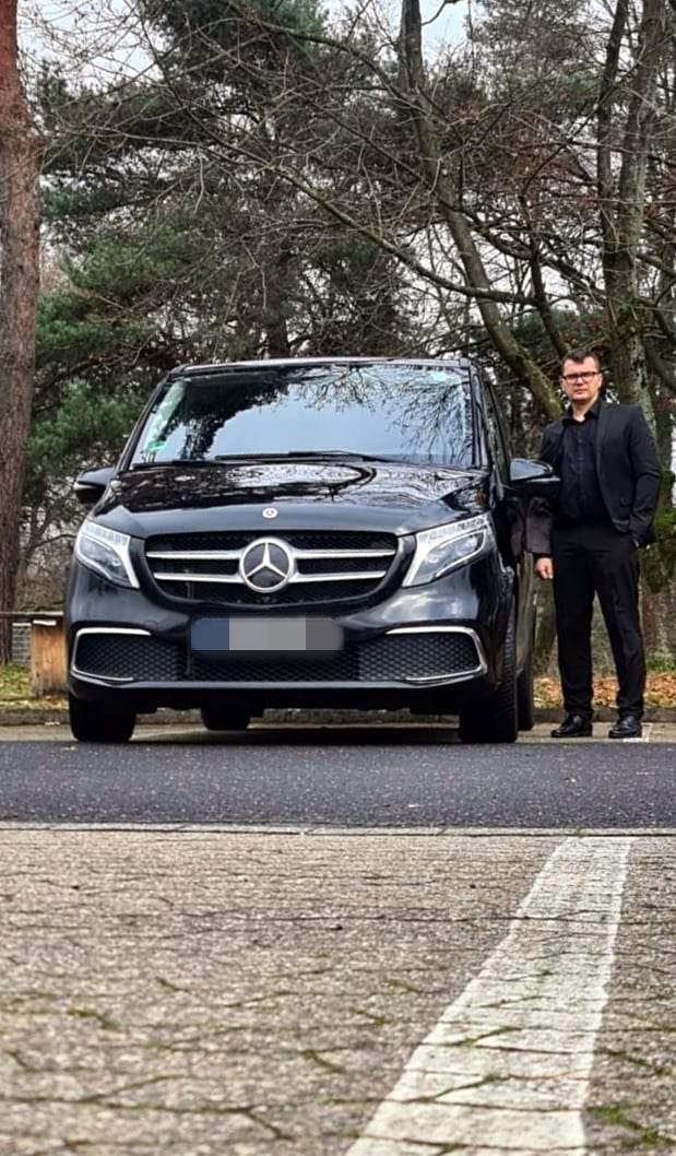 Chauffeured Service With Bodyguard Drivers