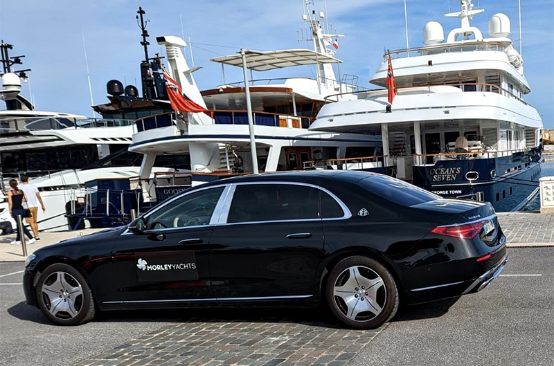 Chauffeured Service With Bodyguard Drivers